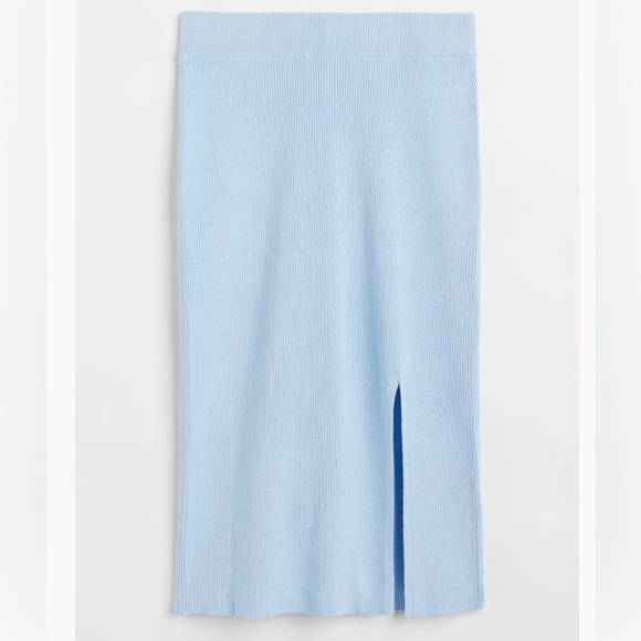 H&M Dresses & Skirts - H&M Ribbed pencil skirt